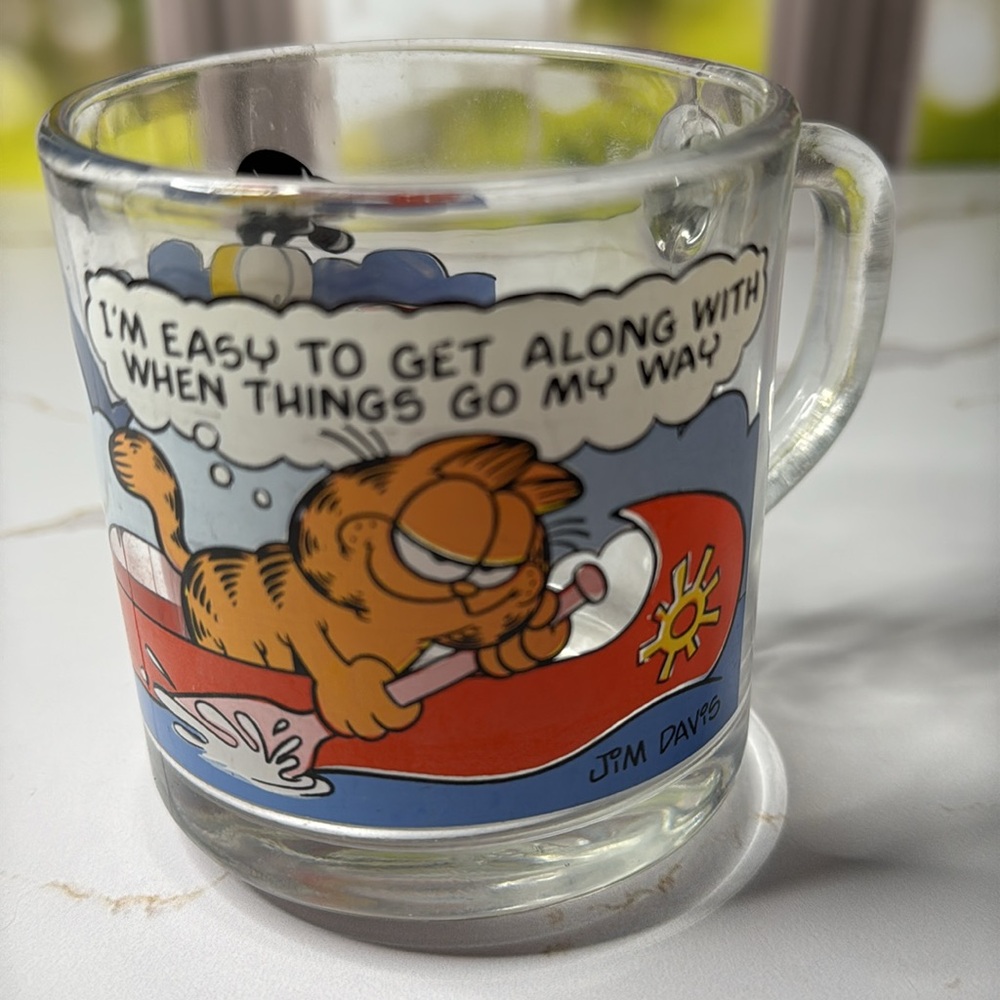 Vintage McDonalds Garfield and Odie Drinking Glass Mug cup 1978 Jim Davis